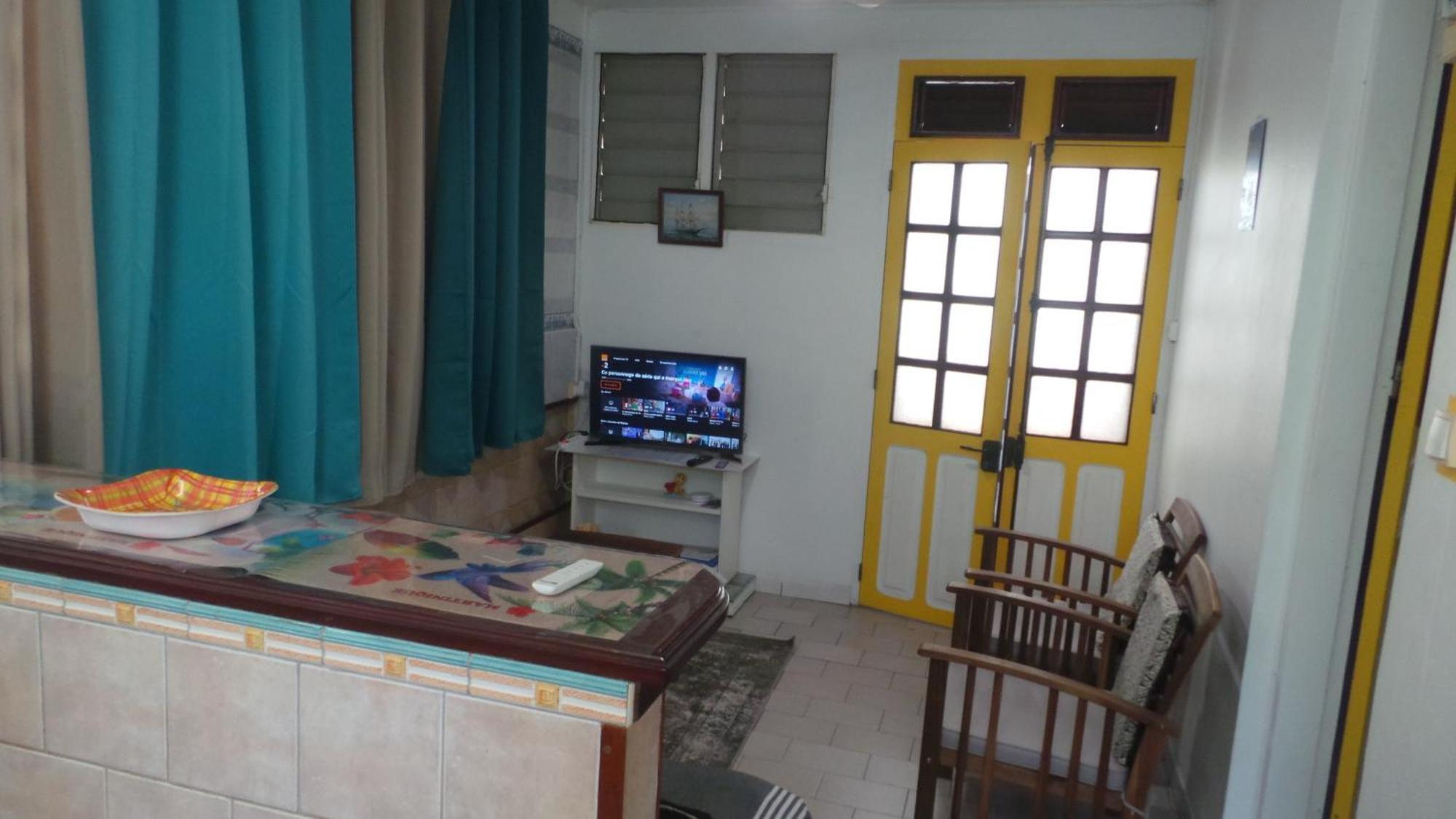 Appartement Manou à Rivière-Pilote Extérieur photo